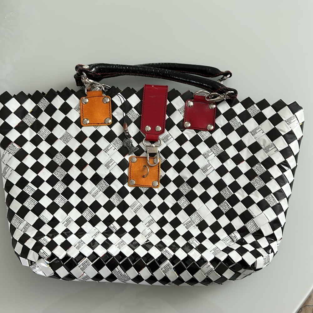 Handmade Handbag - Picture 8 of 9